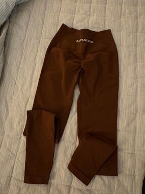 Alphalete Chocolate Brown High-Waist Scrunch Leggings
